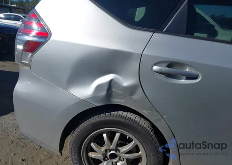 2015 Toyota Prius V Three z USA, uszkodzony, nr VIN JTDZN3EU3FJ035057